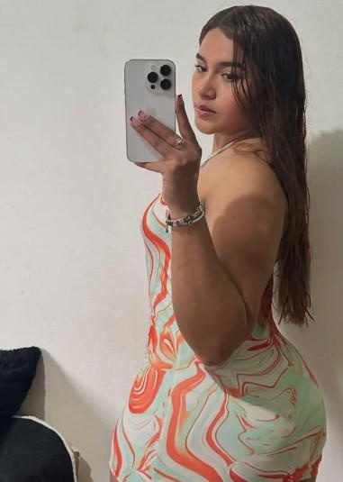 EL MEJOR POLVO CON TU ZORRITA CALIENTE * * EN COLUNGA