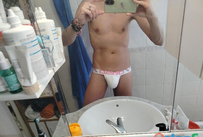 EN DENIA, DISCRETO, GUAPETE Y MORBOSO EN DÉNIA