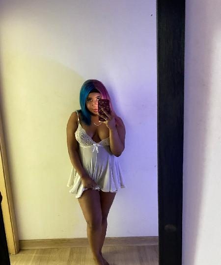 ESCAPATE Y TE RECIBO CON MI CULITO APRETADITO EN VALENCIA