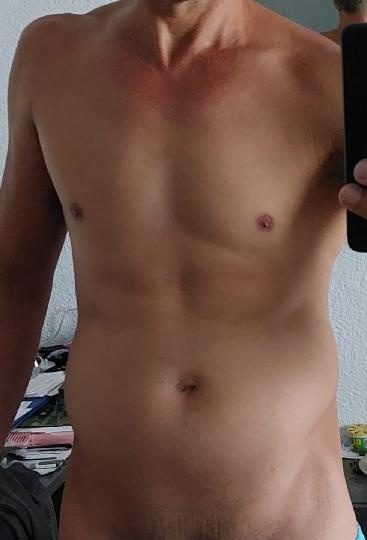 ESPAÑOL 50AÑOS ATRACTIVO DEPORTISTA EN ABANTO