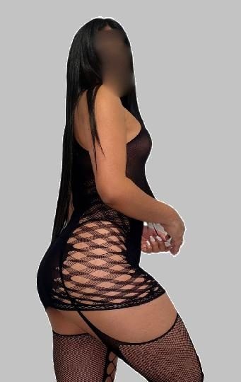 ESTOY GUARRA Y MOJADITA* SALIDAS 24/7