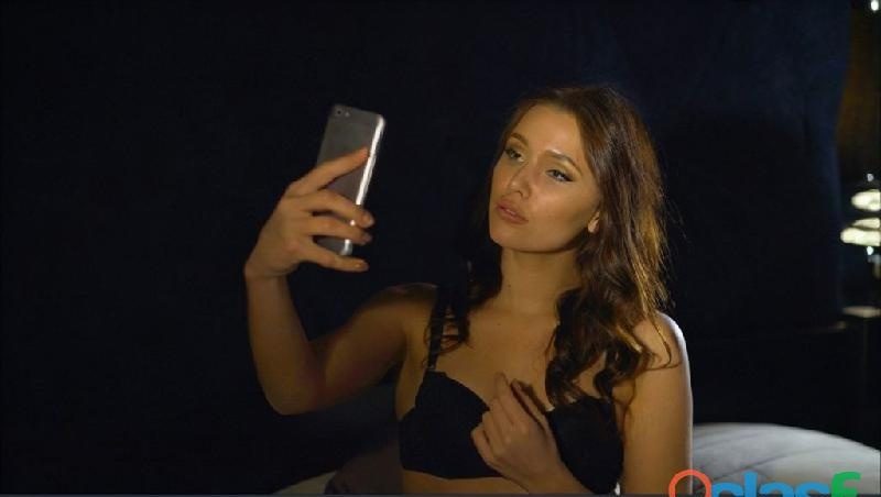 ESTOY LISTA PARA VUESTRAS FANTASÍAS EN WWW.OBSEXIONCAMS.COM EN ESPAÑA