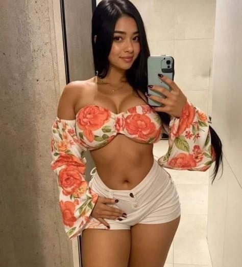 ESTOY SOLITA EN CASA, ¿ME HACES COMPAÑÍA? EN BENEGILES