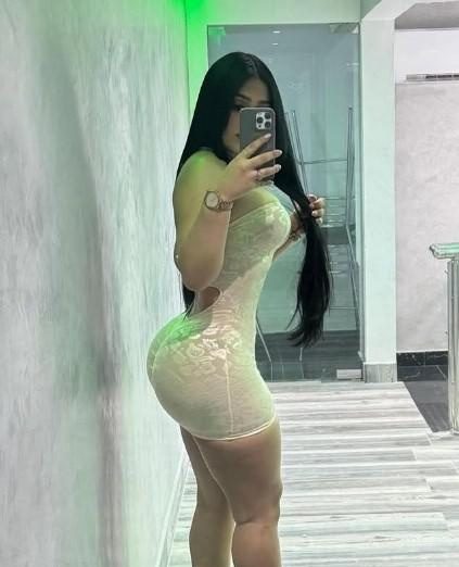 ESTOY SUPER SALIDA ME VA EL SEXO DURO Y GUARRO. EN CARCELÉN