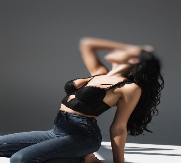 ÉXTASIS EN UN MASAJE EN MURCIA