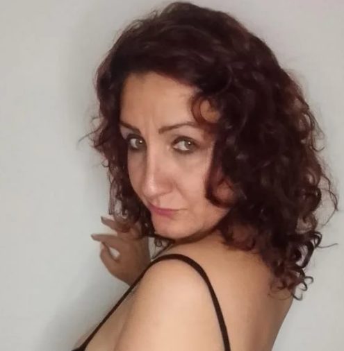 GEMMA UNA MADURA DE 45 AÑOS EN ÁVILA