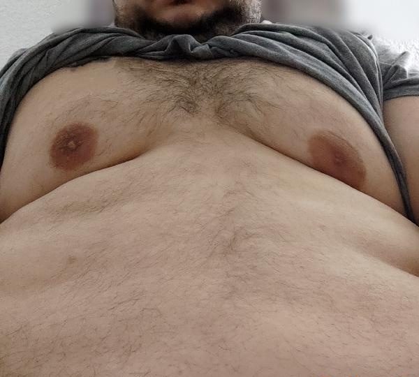 GORDO SUMISETE MAMON DE POLLA, CULO Y PIES EN CÓRDOBA