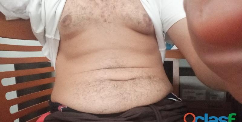 GORDO TETON PUTITA TE LA CHUPA DE MANERA MORBOSA