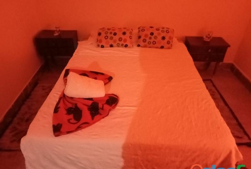 HABITACIÓN A CHICAS SCORT POR SEMANA EN SANTIAGO DE COMPOSTELA