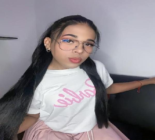 HERMOSA MULATA FOLLADORA EN VALENCIA