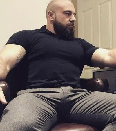 HETERO MORBOSO BUSCO COLEGA MADURO GRANDULLON