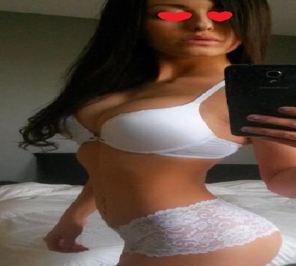 HOLA AMOR MI DESEO PARA ESTE AÑO ES CONOCERTE Y FOLAR LLAMAME EN BADAJOZ