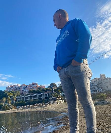 HOLA BUSCO UNA MUJER PARA LO QUE SURJA AL LADO DE BEAS DE SEGURA EN ALBANCHEZ DE MÁGINA