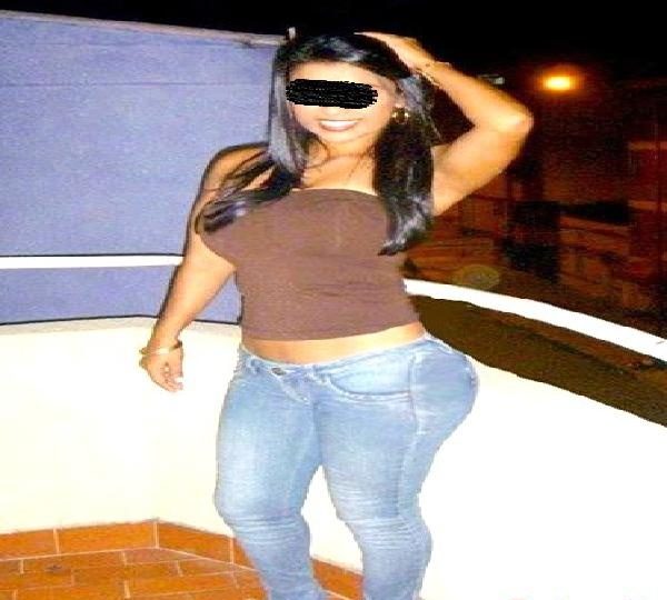 HOLA CARI MI PASION TE PONDRA MUY CALIENTE LLAMAME Y QUEDAMOS EN BARCELONA