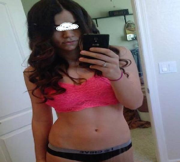 HOLA CARI SOY ROSA UNA CHICA MUY TIMIDA QUIERO SENTIR LA EXPERIENCIA DE CONOCER UN CHICO POR AQUI MI