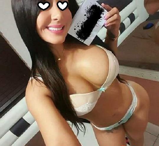 HOLA CARIÑO MIO VIVO SOLA Y EL SABER QUE HOY DORMIRE CON UN CHICO ME PONE MUCHO LLAMAME