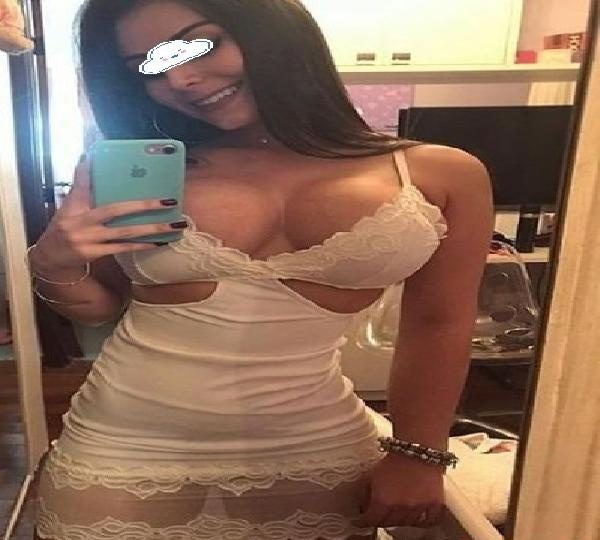 HOLA CARIÑO SOY IVANNA UNA CHICA LISTA MUY CALIENTE QUE SOLO BUSCA SEXO GRATIS LLAMAME Y QUEDAMOS EN VALENCIA