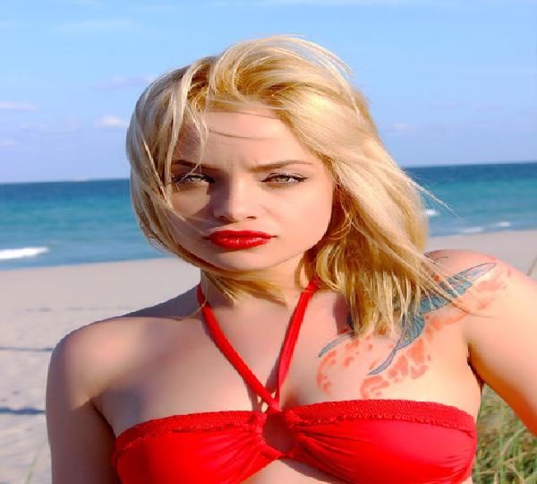 HOLA CARIÑO SOY LO QUE BUSCAS LLAMAME EN VALENCIA