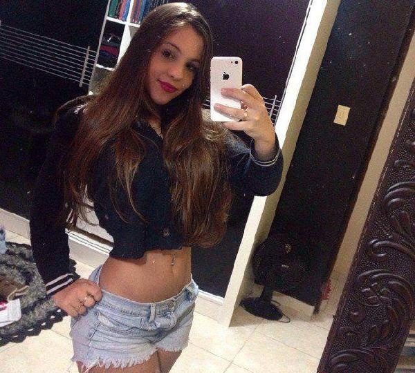 HOLA CIELO SOY MÓNICA MUY CANDENTE EN OURENSE