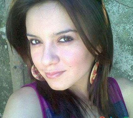 HOLA GUAPO QUIERES FOLLAR SIN COMPROMISO YO SI QUIERO LLÁMAME Y QUEDAMOS EN BARCELONA