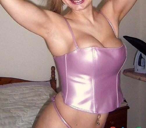 HOLA GUAPO SOY UNA CHICA INDEPENDIENTE QUIERO CONOCER UN CHICO QUE SEA DE MENTE ABIERTA EN VALENCIA