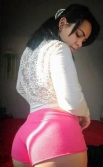 HOLA GUAPOS SOY UNA JOVEN CACHONDA BUSCANDO SEXO ¡ ¡ ¡ EN ERRIBERA BEITIA