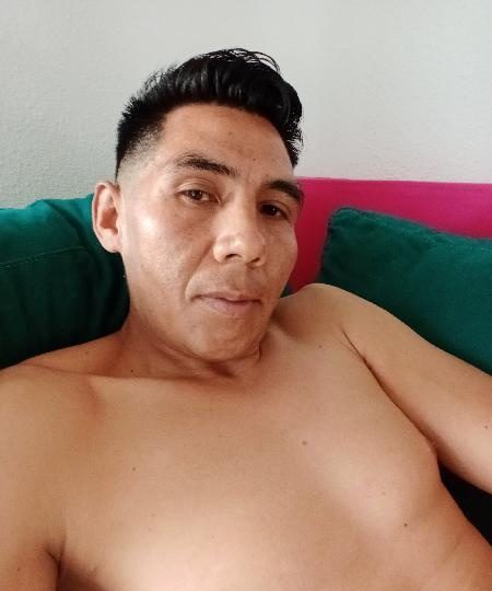 HOLA MIS BELLAS DAMAS CHICO LATINO 32AÑOS DOY MASAJES ERÓTICOS Y RRELAJANTES CON FINAL FEIS EN ESPAÑA