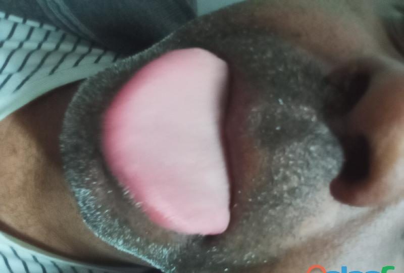 HOLA MUY BUENAS PARA CHICAS LESBIANAS SOY YO UN CHICO BUSCANDO PAREJA LESBIANA PARA CHOCAR EN SU CAS EN ALICANTE