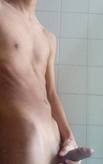 HOLA. TENGO 18 BUSCO TRANS, DA IGUAL LA EDAD EN ALICANTE
