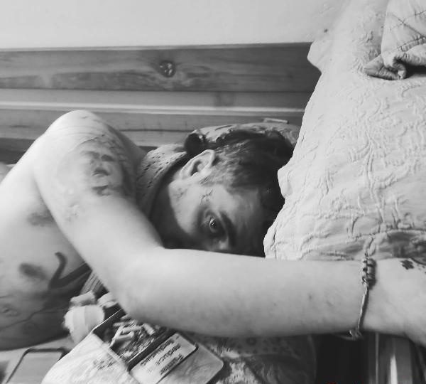 HOMBRE 41 AÑOS BUSCANDO MUJER MADURA EN SADA