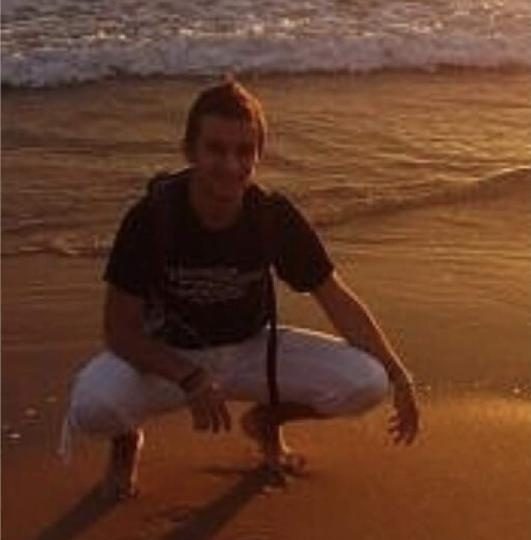 HOMBRE 43 DISCRETO EN MURCIA