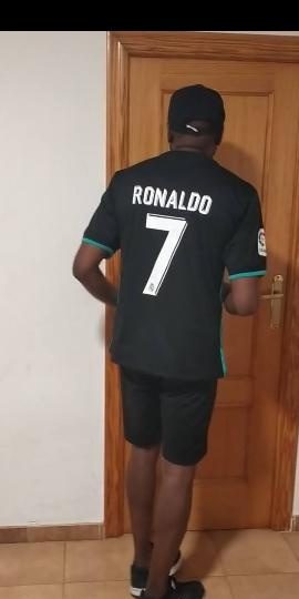 HOMBRE BUSCA MUJERE PARA DIVERTIRSE EN VALENCIA