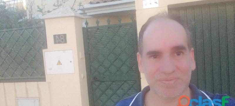 HOMBRE DIVERTIDO BUSCA CHICAS PARA ENCUENTROS EN ALHAURÍN DE LA TORRE