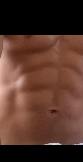 HOMBRE MASAJISTA EN MENORCA, SALIDAS 24H EN MAHÓN