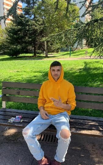 JOVEN DE 22 ADICTO AL SEXO NO ME FALTA PERO QUIERO + EN GIJON