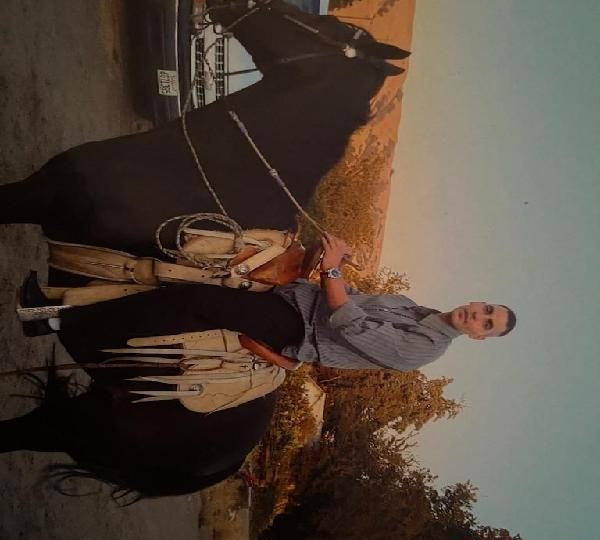 JOVEN SEXY ATRACTIBO EN ESPAÑA