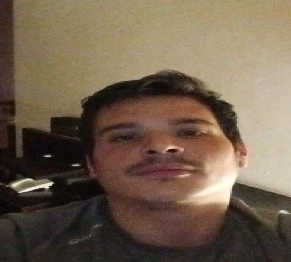 JOVEN SIN SITIO MAMA RABO A DELGADOS ,FIBRADOS O ARABES EN MARBELLA