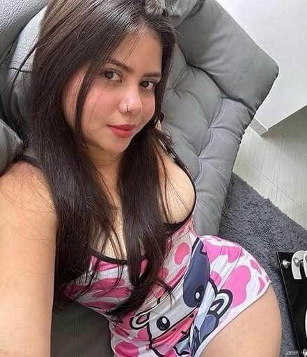 JOVENCITA MUY TETONA Y COMPLACIENTE ¡" ¡" ¡" EN ÁVILA