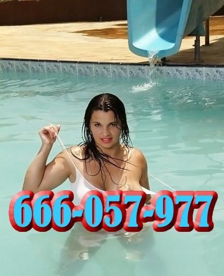 LA REINA DE LAS CUBANAS ESPECIAL JUGUETITOS EN LLEIDA