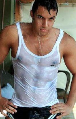 LATINO FIBRADO DISPUESTO A CONOCERTE EN MURCIA