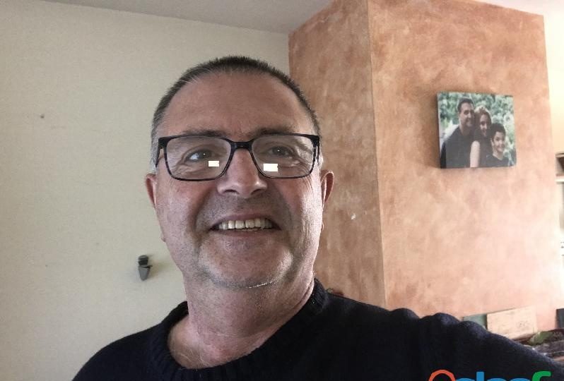 LOOKING FOR UCRANIAN LADY EN MONT ROIG DEL CAMP