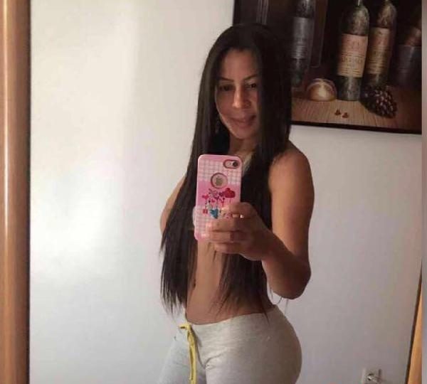 LORENA INDEPENDIENTE .MÁXIMA DISCRECCION 24H