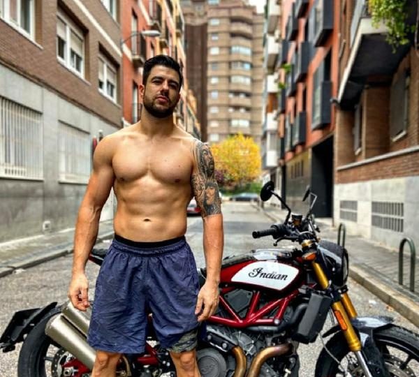 MADRID | 13 HORAS CHICO OFRECE SUS SERVICIOS DE COMPAÑIA 24/7 A MUJERES. DEPO EN MADRID