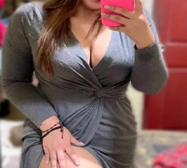 MADURITA MUY CALIENTE. . . ADICTA AL TELÉFONO ! ! ! ! ! EN ASPE