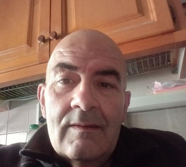 MADURITO DOMINANTE BUSCO MAMÁ I SU HIJA LAS DOS SUMISAS EN GIRONA