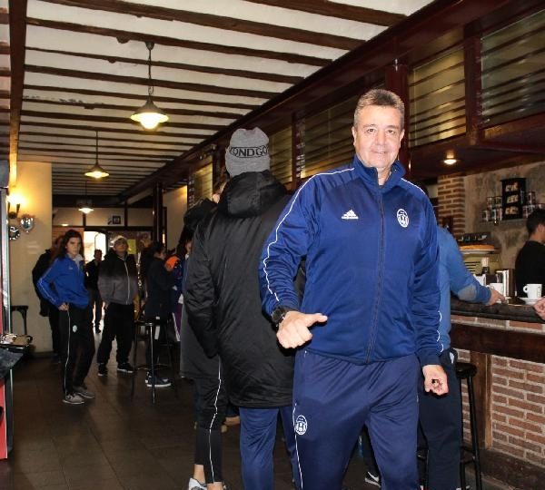 MASAJES DESCONTRACTURANTES Y RELAJANTES