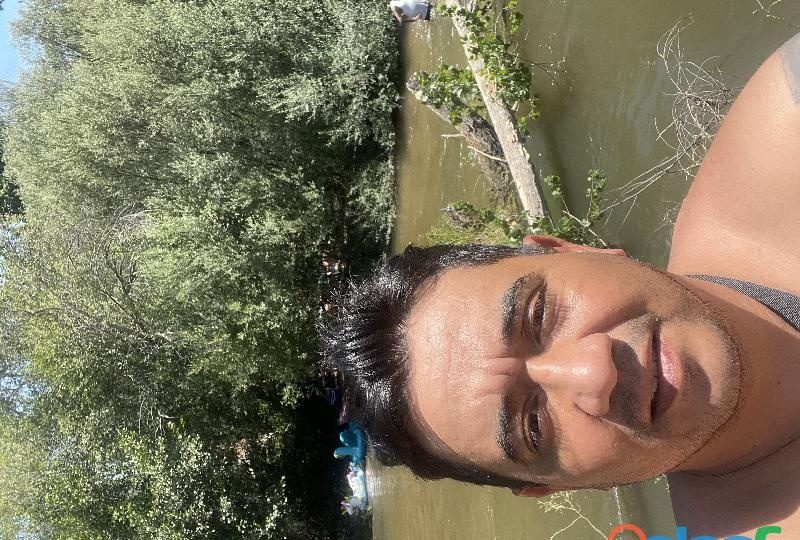 MASAJISTA CON GANAS DE CONOCER MUJERES EN CABAÑAS DE LA SAGRA