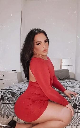 ME ABRO ENTERA DE PIERNAS EN VALENCIA