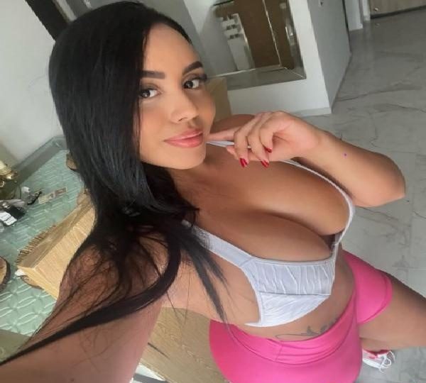 ME ENCANTAN LAS CONVERSACIONES ERÓTICAS,*/* EN CEUTÍ