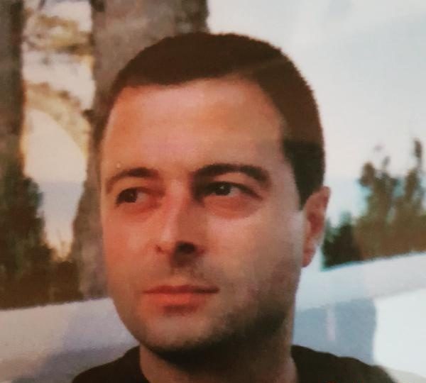 ME FOLLO A TU MUJER EN BARCELONA